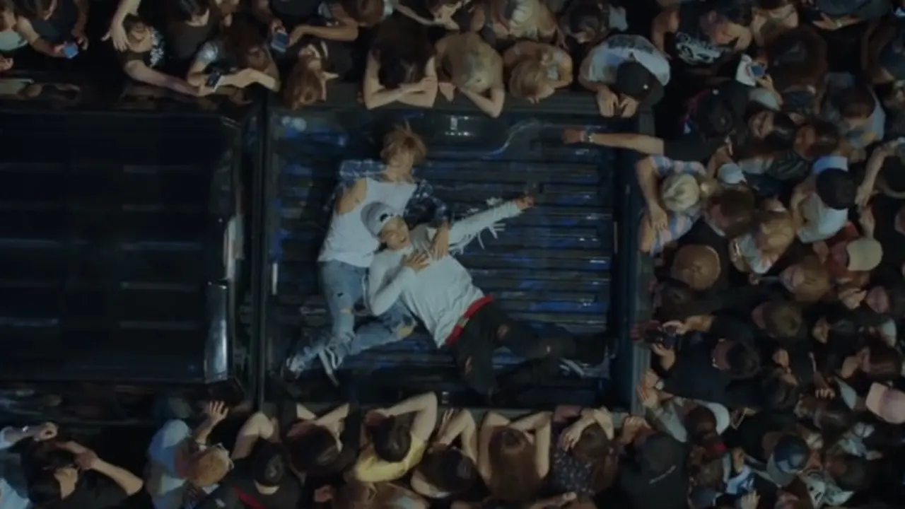 MOBB "HIT ME" MV