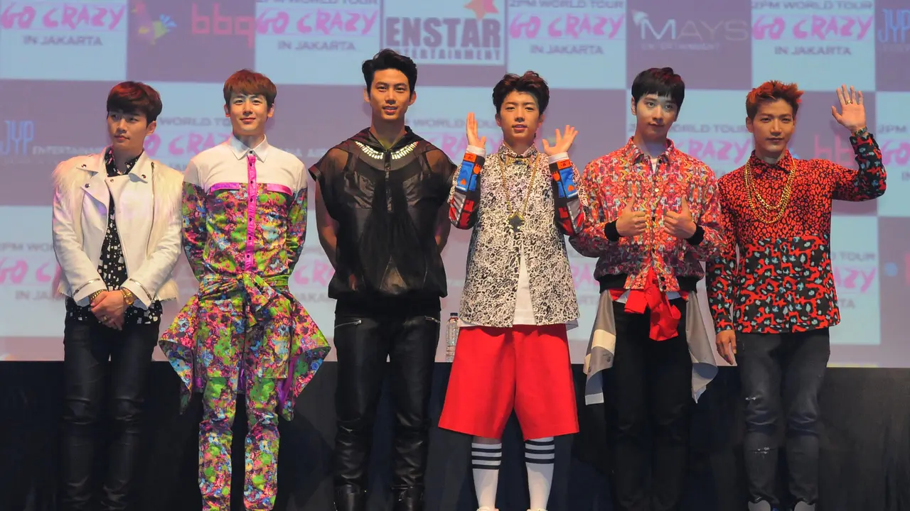 2PM 