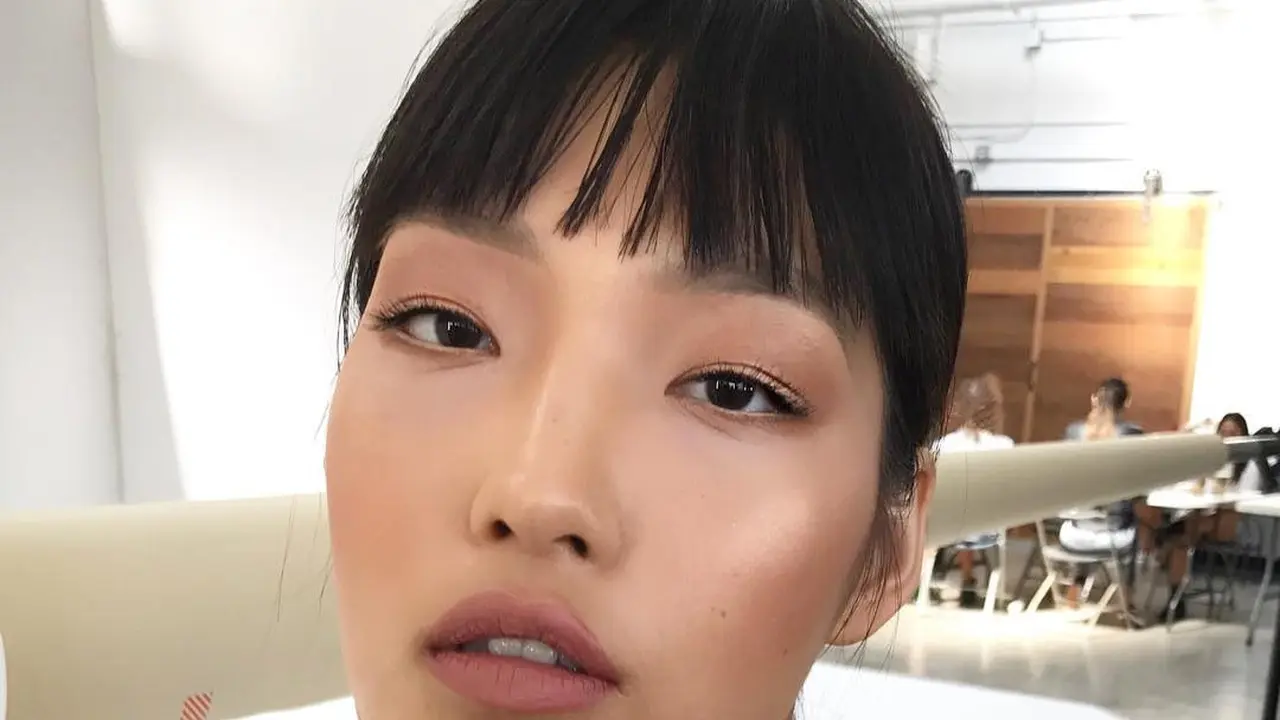 Tren Makeup Instagram:  Natural Looking Sun-Kissed Glow - image: Instagram Namvo