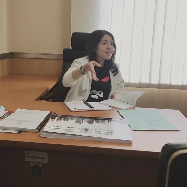 6 Potret Ruang Kerja Tino Toon di DPRD DKI Jakarta