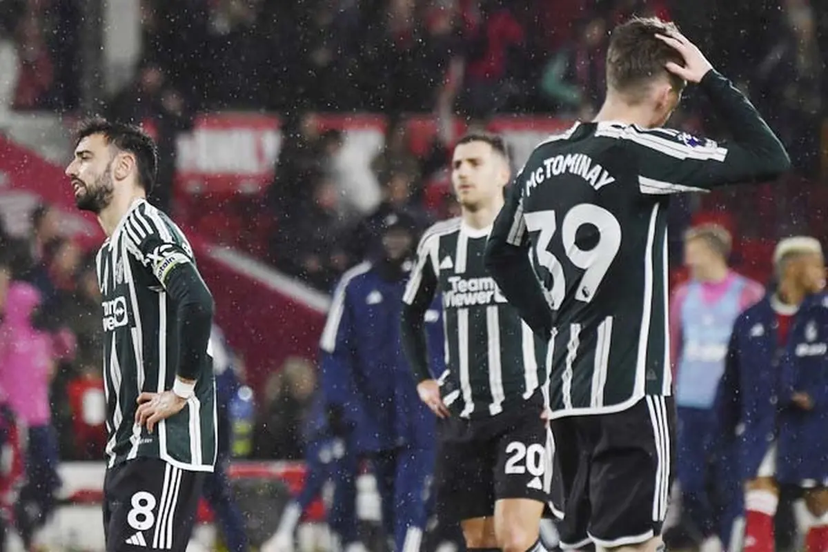 Foto: Muka Bingung Pemain Manchester United Setelah Dipermalukan Nottingham Forest di Liga Inggris