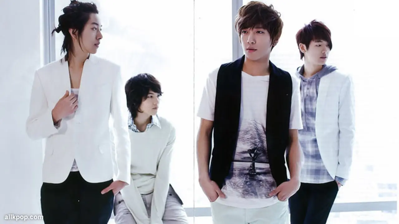 cnblue-kpop-130801b.jpg