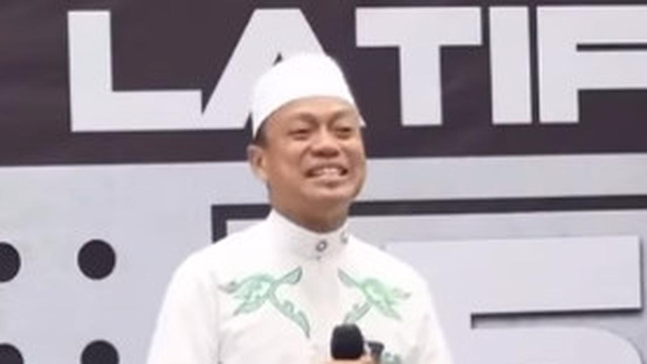 Ustaz Dasad Latif