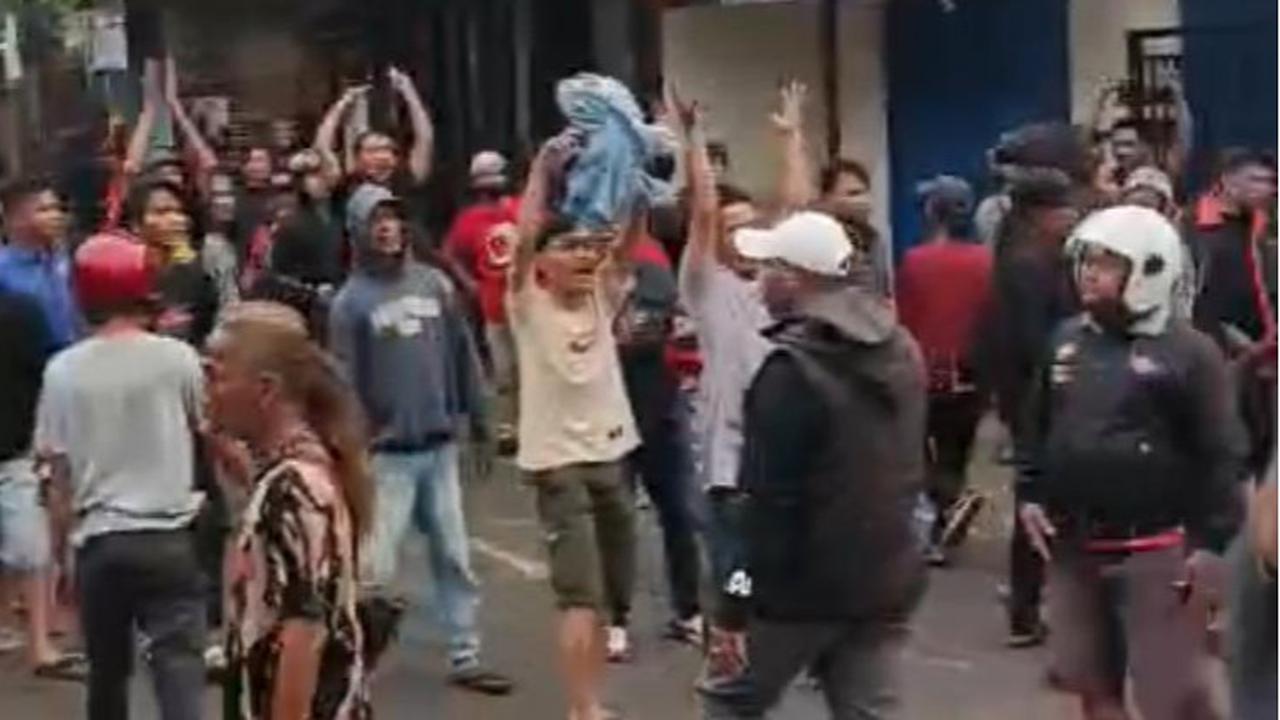 Kronologi Bentrok Ormas Vs Debt Collector di Depok, 2 Orang Jadi Tersangka
