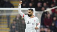 Pemain Liverpool, Mohamed Salah melakukan selebrasi setelah mencetak gol ke gawang Bournemouth dalam laga lanjutan Liga Inggris 2024/2025 di Vitality Stadium, Bournemouth, Inggris, Sabtu (02/02/2025). (AP Photo/Alastair Grant)