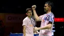 <p>Pebulu tangkis ganada putra Indonesia, Fajar Alfian/Muhammad Rian Ardianto melakukan selebrasi setelah menang atas pasangan China, Xie Hao Nan/Zeng Wei Han pada laga perempat final Indonesia Masters 2025 yang berlangsung di Istora Senayan, Jakarta, Jumat (24/01/2025). (Bola.com/Bagaskara Lazuardi)</p>