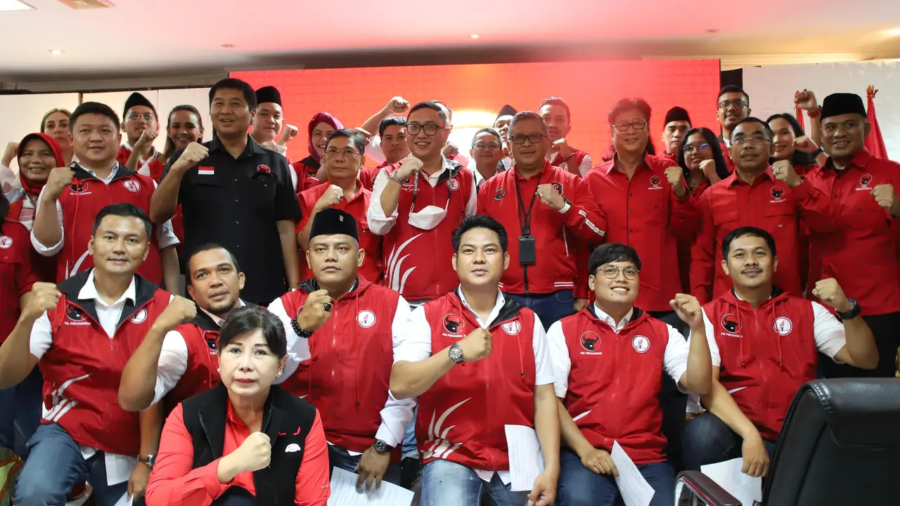 DPD PDI Perjuangan (PDIP) DKI Jakarta melantik jajaran lengkap kepengurusan salah satu sayap kepemudaannya, Taruna Merah Putih (TMP) yang akan bekerja hingga 2024 mendatang (Istimewa)