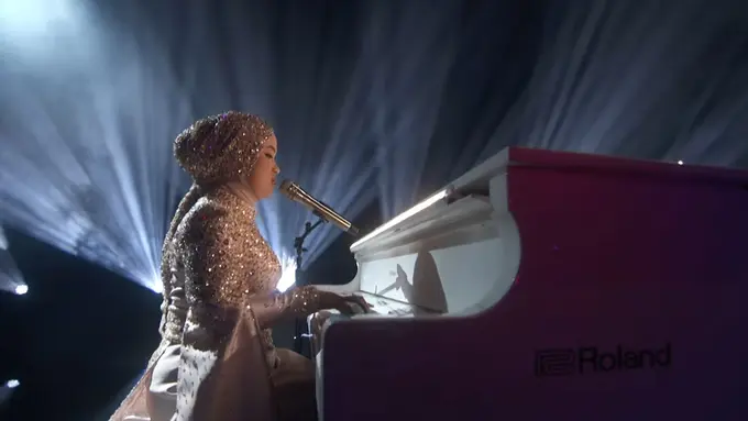 Putri Ariani dalam America's Got Talent. (Tangkapan layar YouTube/ America's Got Talent)