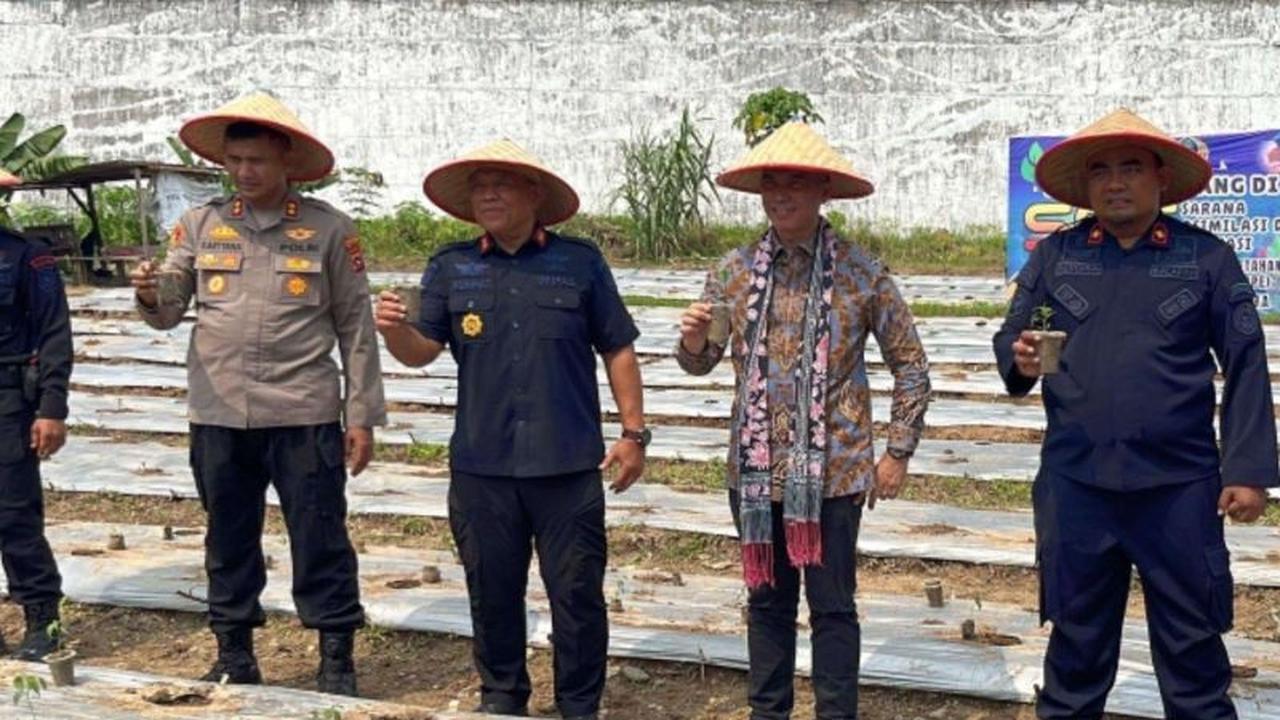 Dukung Ketahanan Pangan, Lapas Dharmasraya Kembangkan Budidaya Lele dan Pertanian untuk Warga Binaan