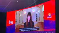 Anne Hathaway menjadi salah satu pembicara di B20 Summit yang hadir secara virtual pada Senin (14/11/2022). (Liputan6/Benedikta Miranti)