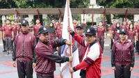 Sekjen Lepas Para Atlet Kontingen Kemendagri yang Ikuti Pornas XVI Korpri 2023 di Semarang/Istimewa.