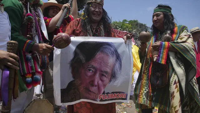 Ritual Tradisional Dukun Peru Jelang Tahun Baru