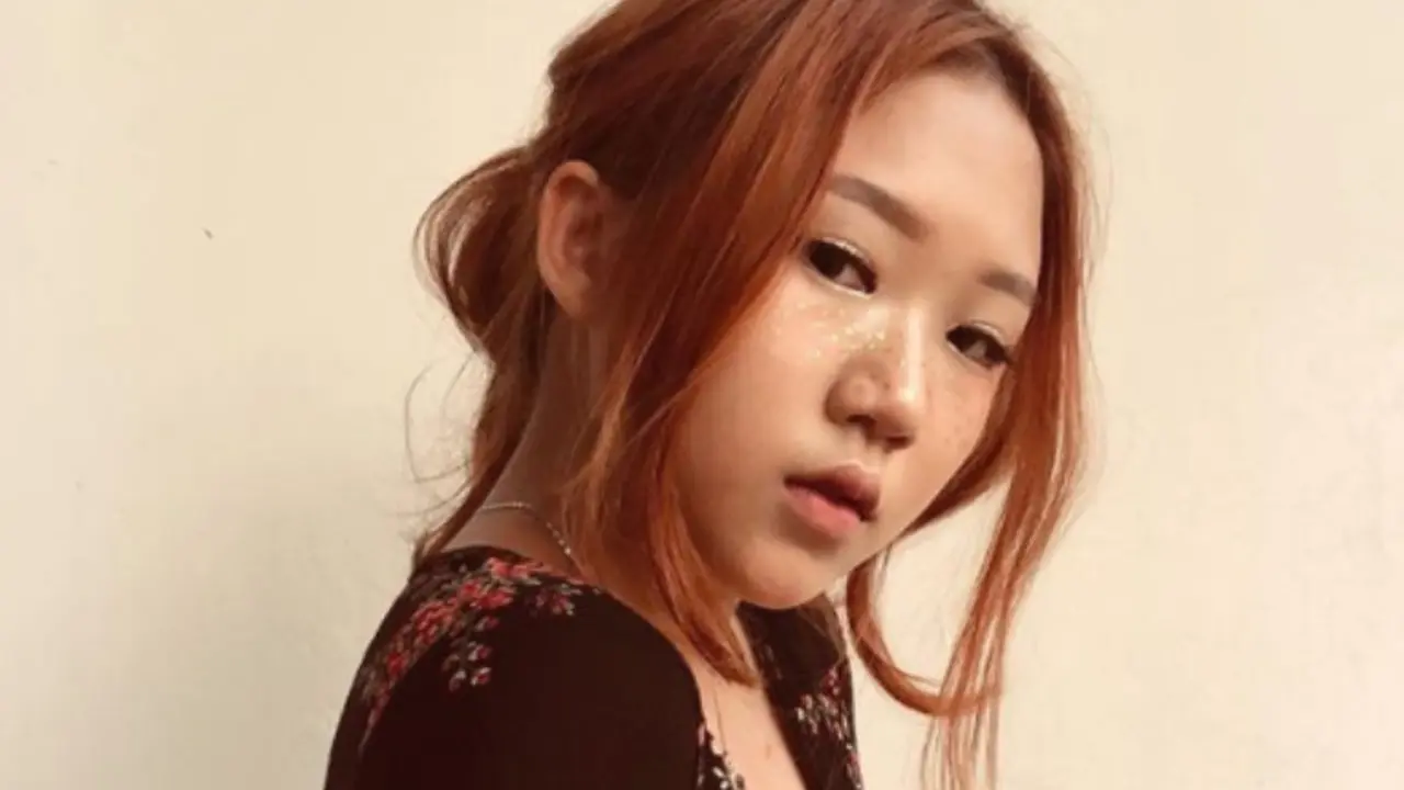 Pengin Makeup Glowing Seperti Cewek Korea? Ini Dia Tutorialnya