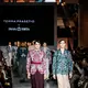 Lewat 24 look berbahan katun, Temma Prasetio mengeksplorasi batik dengan warna dan karakter yang lebih kontemporer. (Foto/Dok: TEMMA PRASETIO FOR IWAN TIRTA)