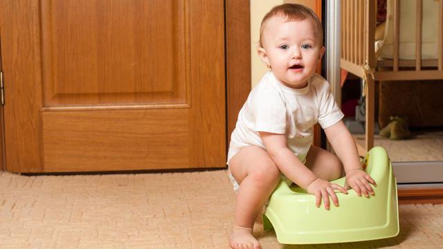 Kenali Tanda si Kecil Siap Melakukan Toilet Training