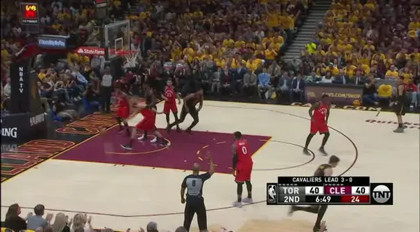 Berita video game recap NBA 2017-2018 antara Cleveland Cavaliers melawan Toronto Raptors dengan skor 128-93.