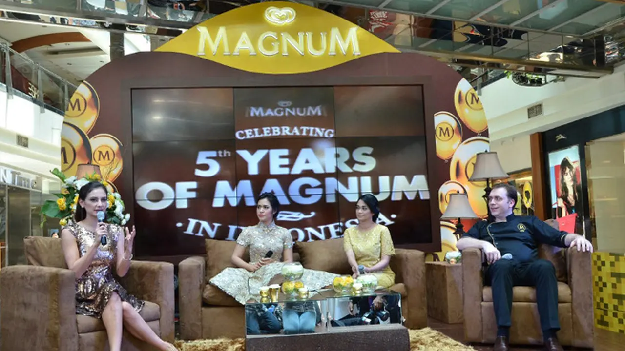 Magnum 5th Anniversary 0315 1