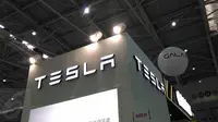 Papan Nama Booth Tesla di Computex 2017. Liputan6.com/Mochamad Wahyu Hidayat