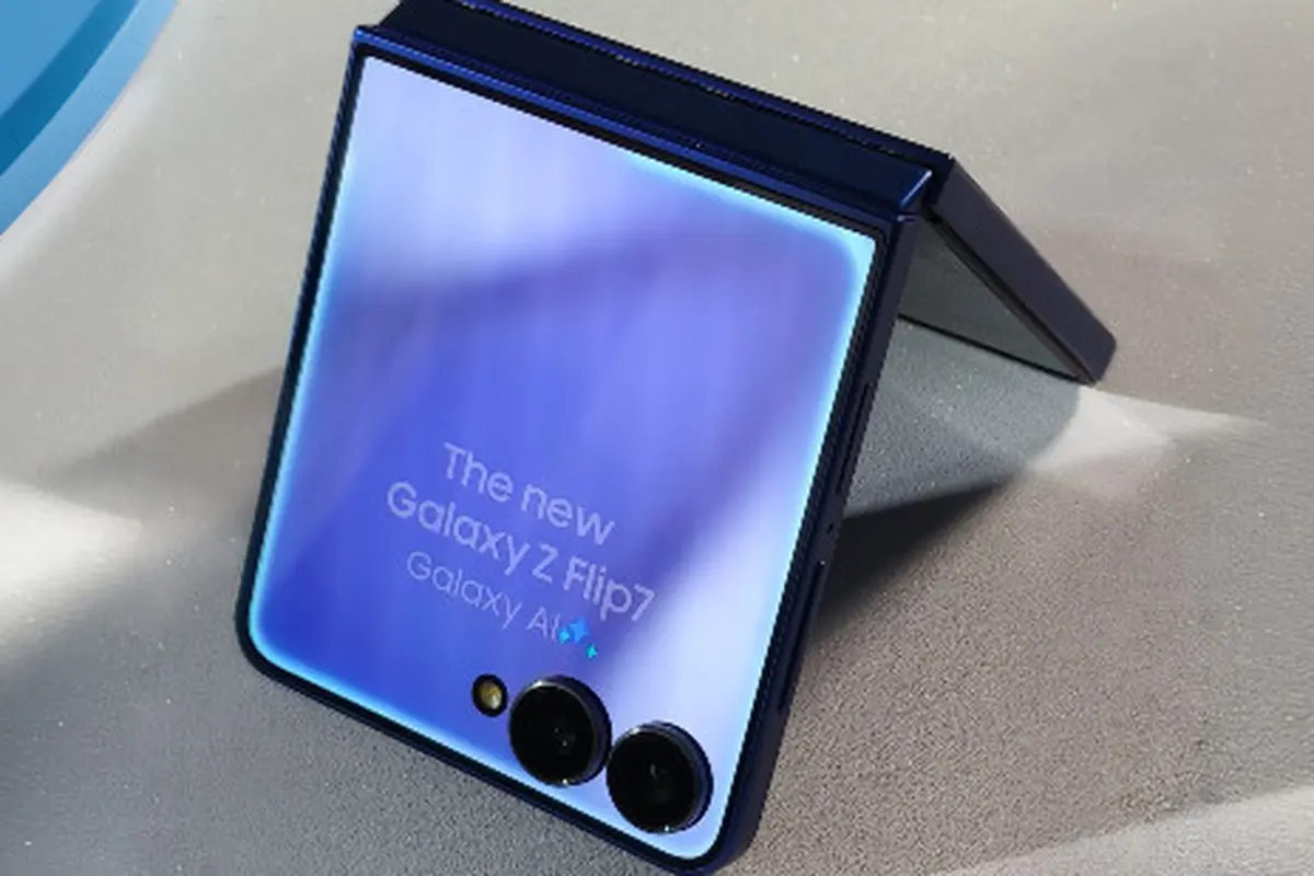 FlexWindow Galax Z Flip7 dengan Gemini AI