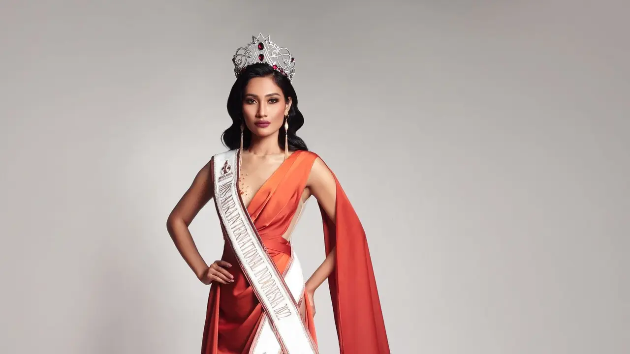 Riskyana Hidayat, perwakilan Indonesia untuk berkompetisi di ajang Miss Aura International yang digelar di Turki (ist)