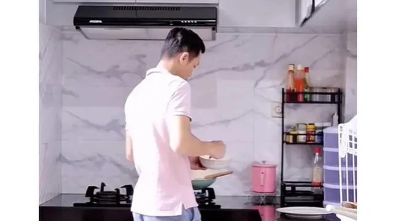 7 Potret Dapur di Rumah Larissa Chou dan Ikram Rosadi, Usung Desain Minimalis