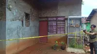 Kakek Tewas Terduduk dengan Leher Nyaris Putus di Rumahnya, Pelaku Diduga Anaknya Sendiri