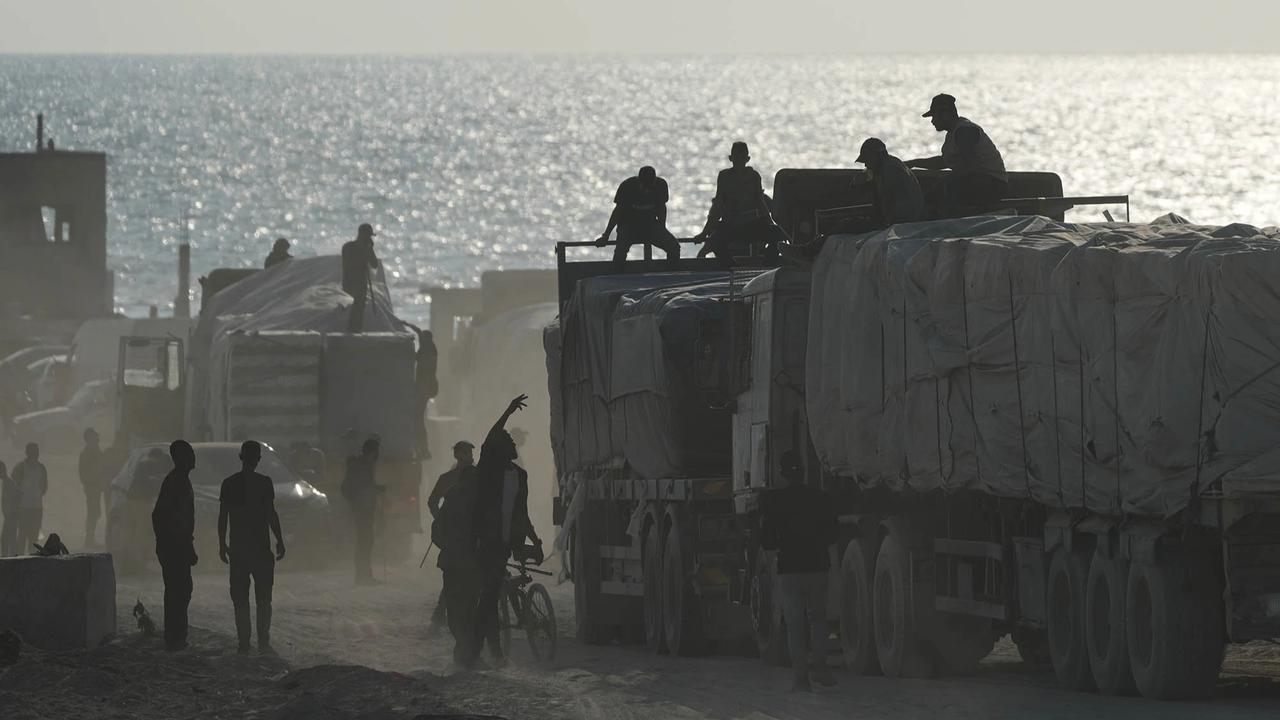 FOTO: Israel Buka Akses Bantuan ke Gaza Utara di Tengah Kritik atas Krisis Kemanusiaan