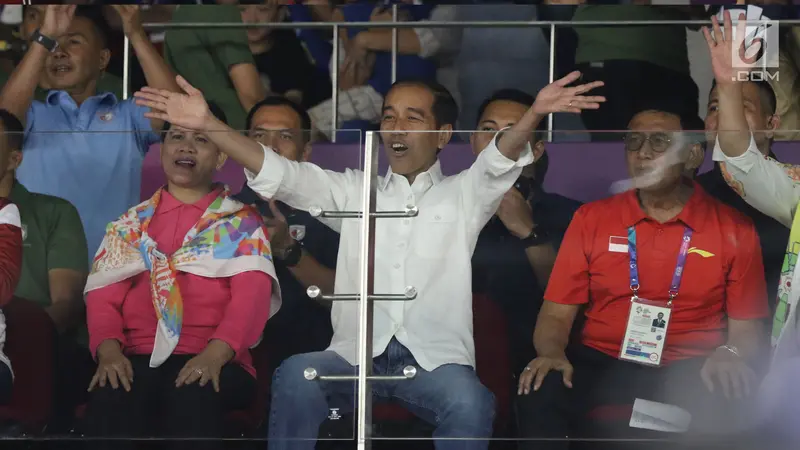 Presiden Jokowi Saksikan Final Bulutangkis Beregu Putra Asian Games 2018