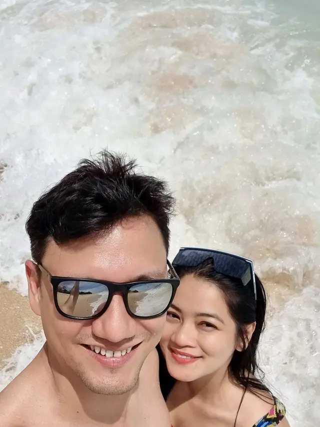 Titi Kamal dan Christian Sugiono
