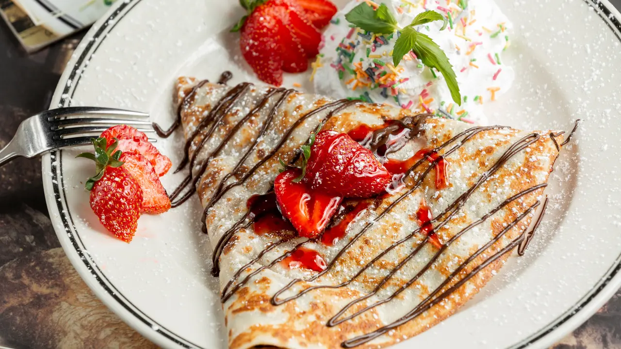 8 Cara Membuat Crepes yang Sederhana, Enak dan Mudah Dipraktikkan di Rumah