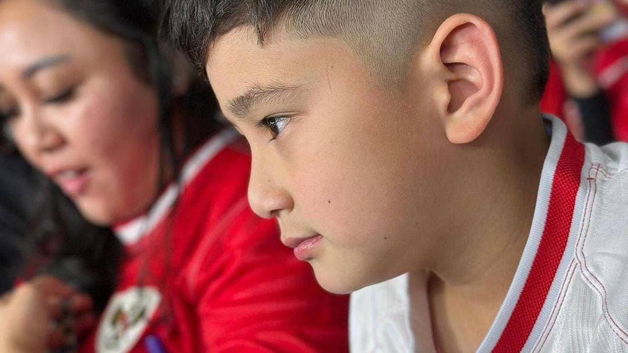 Deretan Artis Saksikan Pertandingan Timnas di Stadion, Ada Rafathar Hingga Duo Cantik Mahalini & Aaliyah Massaid