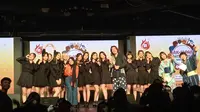 Foto bersama penampil onsite di Theatre JKT48 dalam acara Jak-Japan Matsuri 2022. (Safinatun Nikmah/Liputan6.com)