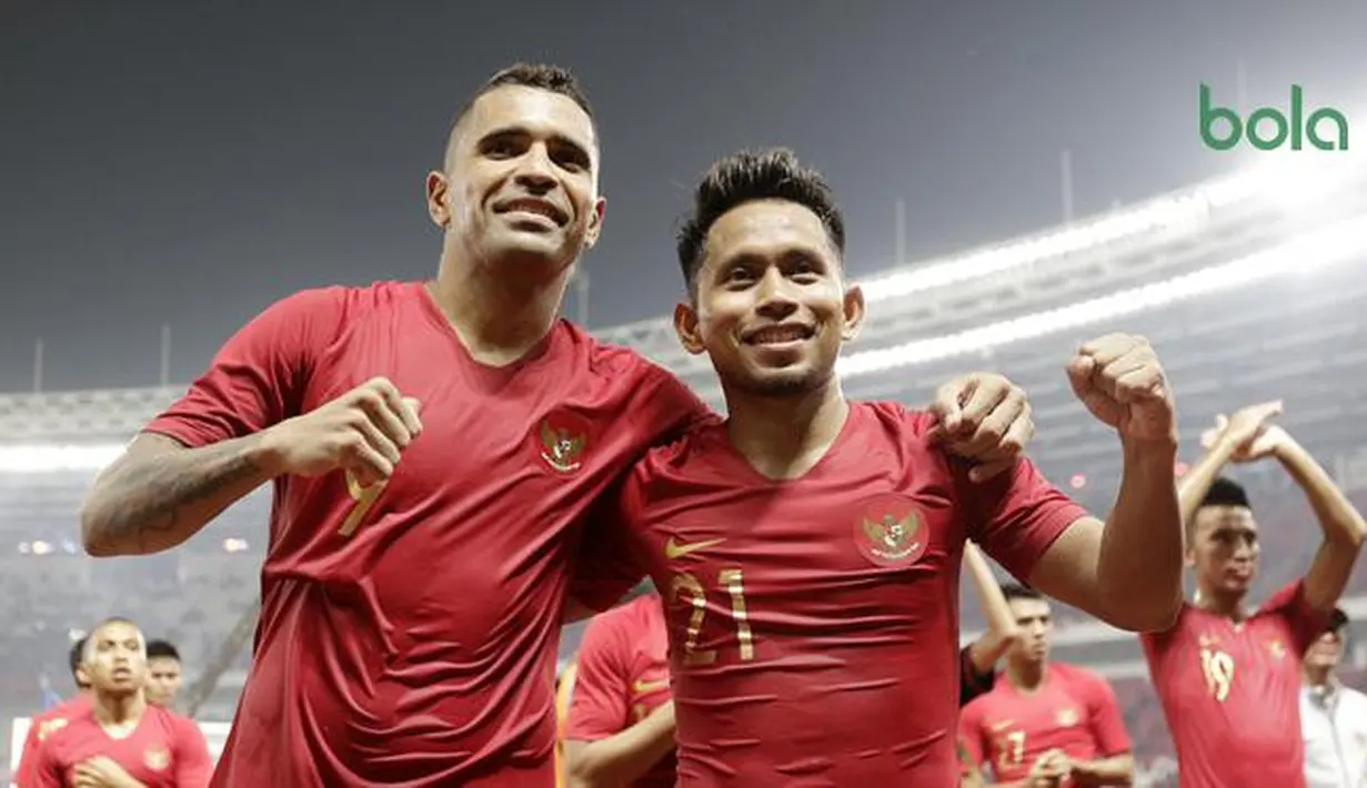 Timnas Indonesia turun 1 peringkat ke urutan 160 dalam rilis ranking FIFA 2019 terbaru dengan mengantungi 1.005 poin. (Bola.com/M Iqbal)