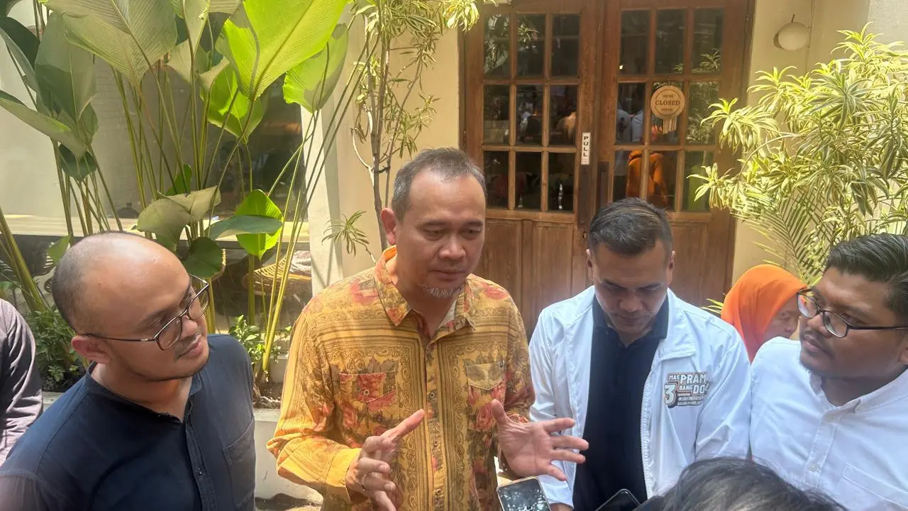 Ketua Tim Sukses Pramono-Rano, Lies Hartono alias Cak Lontong