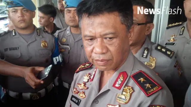 Kapolda Jawa Barat Irjen Anton Charliyan mengimbau warga Jawa Barat tidak bertolak ke Jakarta untuk mengikuti rencana aksi 