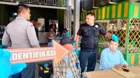 Olah TKP kasus penembakan di warung kopi