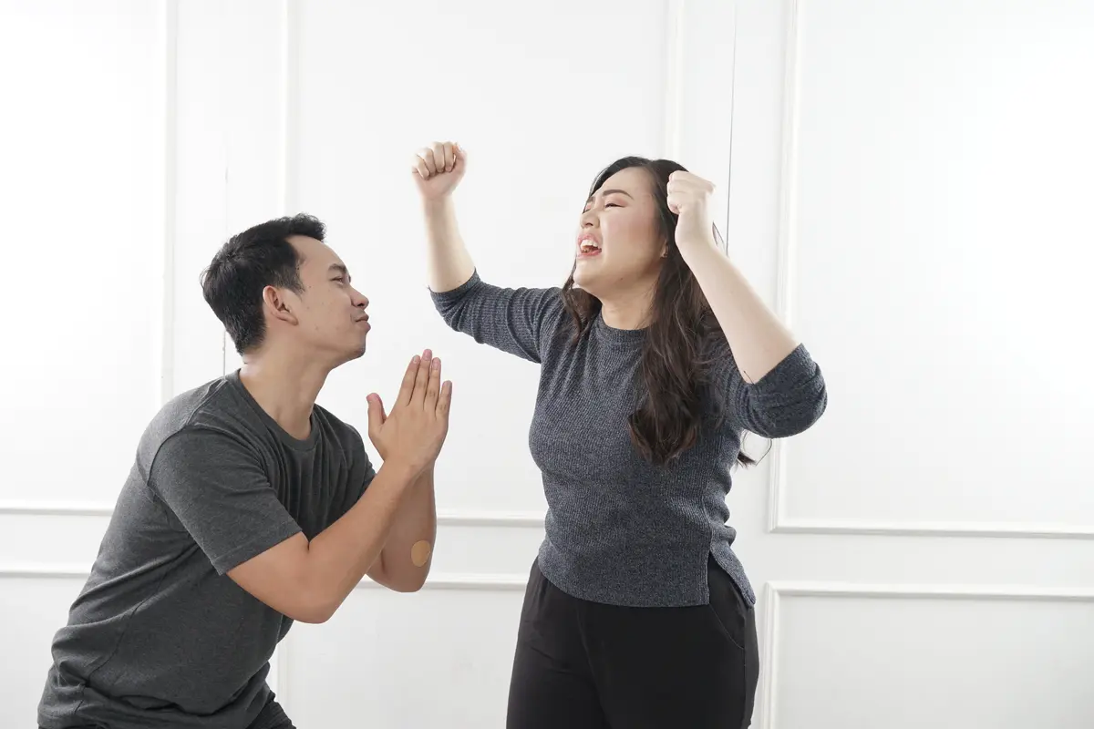 pria terus mengejar