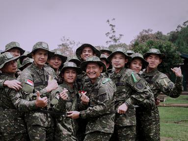 Sejumlah atlet, pelatih, dan pengurus Pelatnas Persatuan Bulutangkis Seluruh Indonesia (PBSI) melakukan retret untuk menguatkan ikatan batin dan komitmen kebersamaan sejak Minggu (02/02/2025) hingga Rabu (05/02/2025) di tepian danau Situ Lembang, Bandung Barat, Jawa Barat. (Dok PBSI)