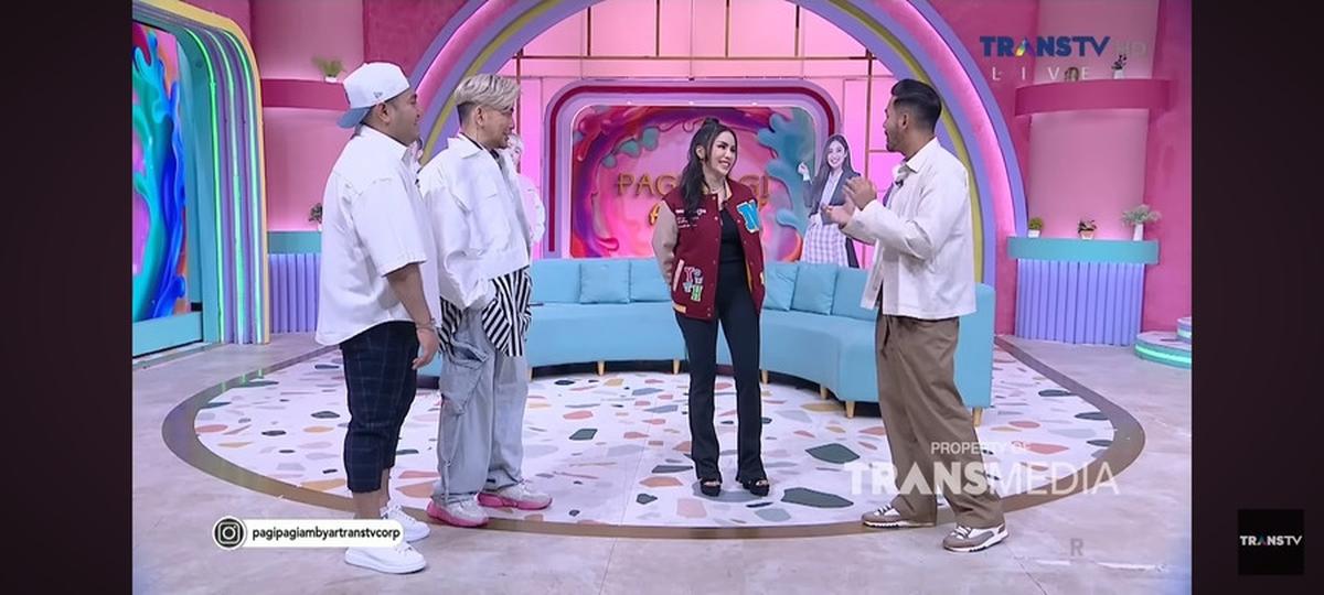 Potret Momo Eks Geisha Cerita Punya Chef Pribadi di Rumahnya,  Ada Menu Japanese Hingga Barat