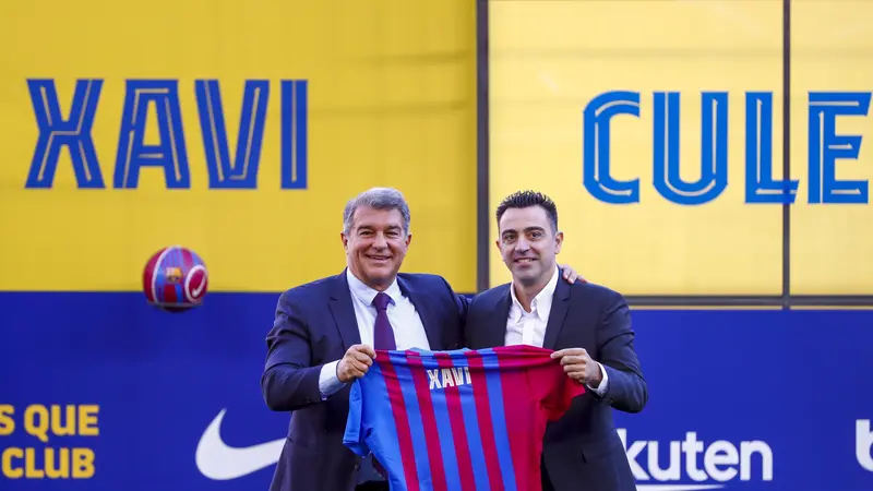 Barcelona Resmi Perkenalkan Xavi Hernandez Sebagai Pelatih Baru