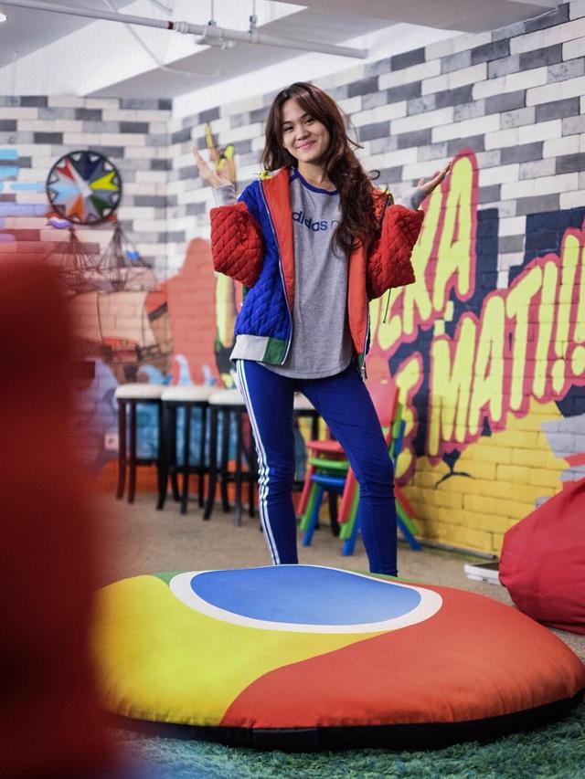 [Bintang] Sheryl Sheinafia