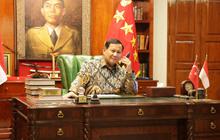 Beda Dengan yang Lain, Begini Sapaan Spesial Hotman Paris saat Jabat Tangan Prabowo Subianto