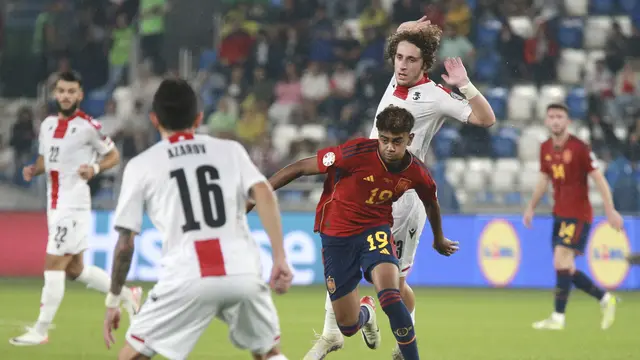 FOTO Lamine Yamal di Timnas Spanyol