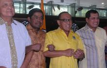 Ekspresi semringah Ical tanggapi putusan MA soal kisruh Golkar