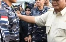 Ini Jajaran Prajurit Terbaik Marinir TNI AL, Salaman sama Menhan, Siap Berangkat Tugas ke Zona Berbahaya