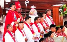 Uskup Timika Ingatkan Umat Katolik Pentingnya Katekese Hidup Kekal