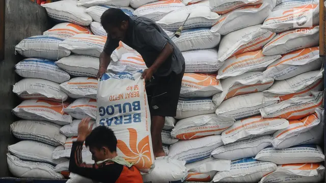 Jelang Natal dan Tahun Baru, Stok Beras Aman