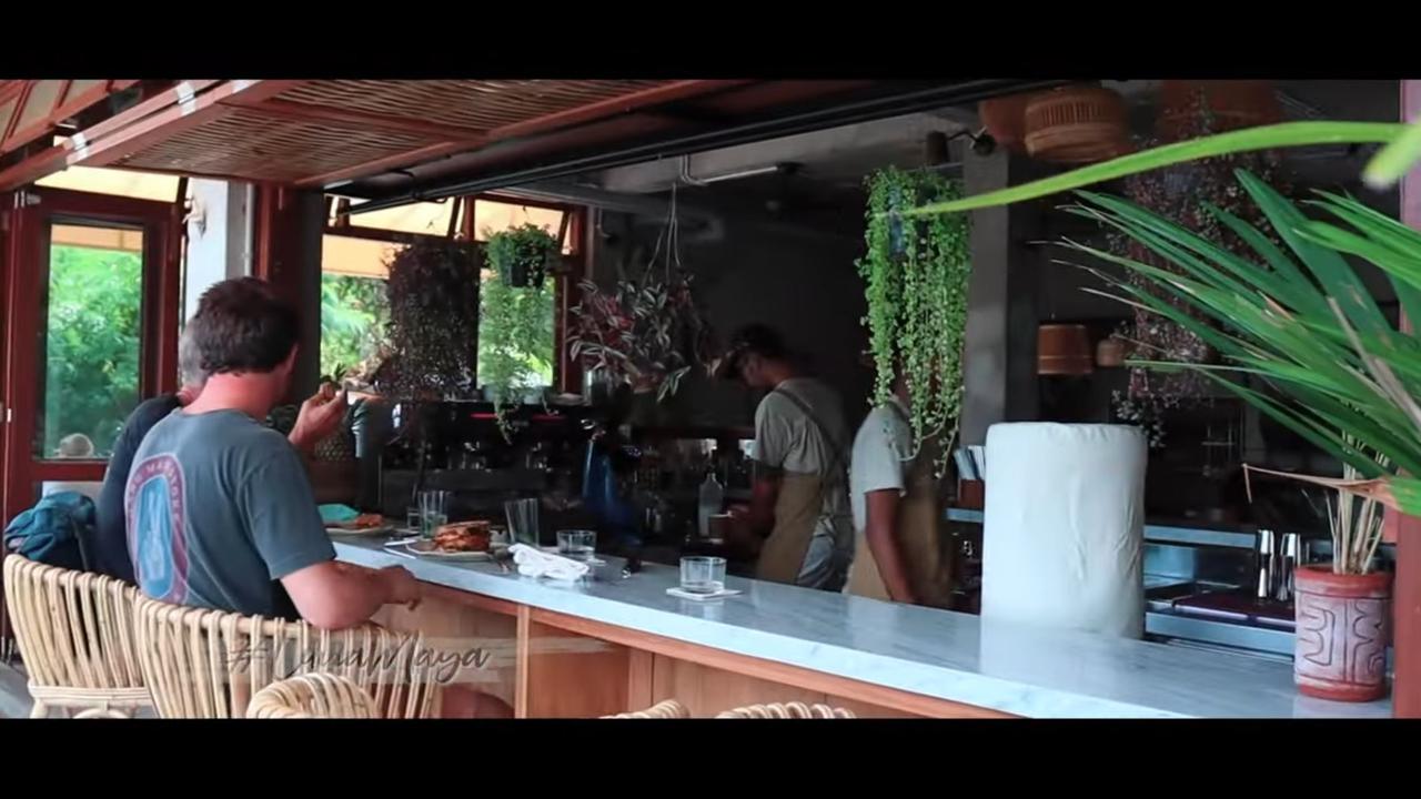 Tak Tersorot, 5 Potret Restoran Luna Maya di Bali - Bisnis Bersama Sang Kakak yang Suguhkan Makanan Vegan