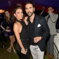Kehamilan merupakan hal yang sangat dinanti oleh pasangan yang baru menikah. Namun sepertinya tidak untuk Eva Longoria. Dikabarkan sedang hamil, Eva Longoria malah menanggapi dengan tertawa. (AFP/Bintang.com)