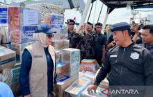 PPPA dan KKP Kolaborasi Salurkan Bantuan Kemanusiaan ke Korban Banjir Sumatera